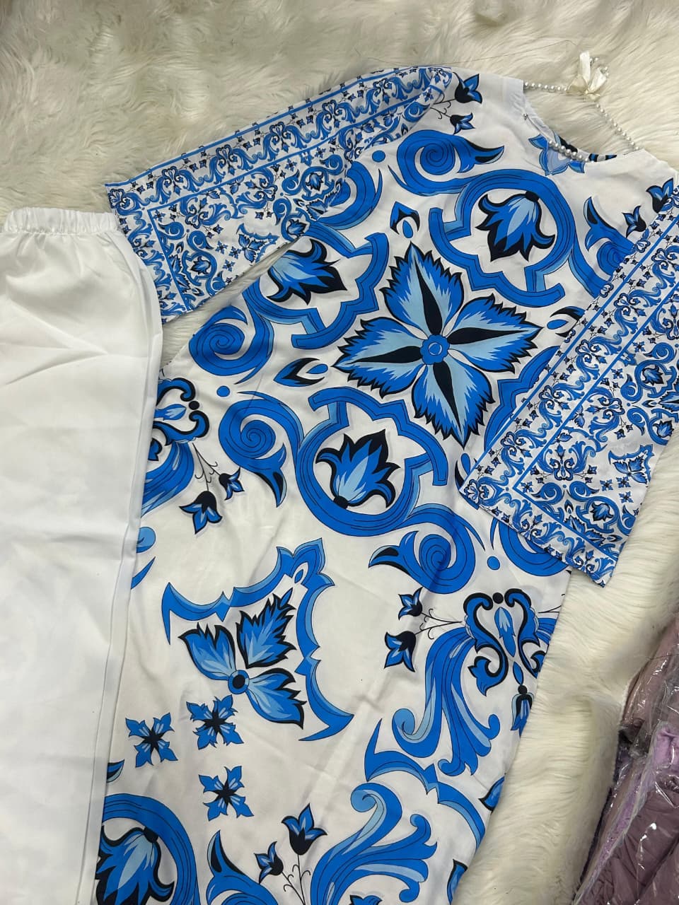 2-Piece Blue & White Printed Lawn Suit